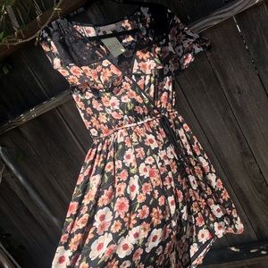 Flower casual Dress | Band Of Gypsies (S)